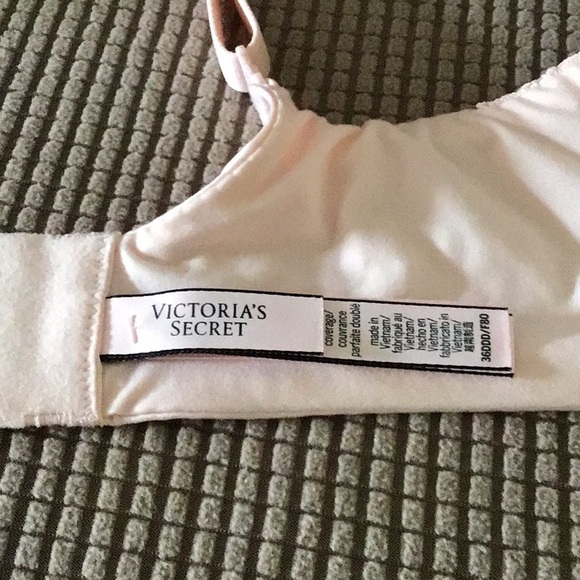 Victoria's Secret Light Pink Floral Bra 36 DDD - Picture 5 of 7